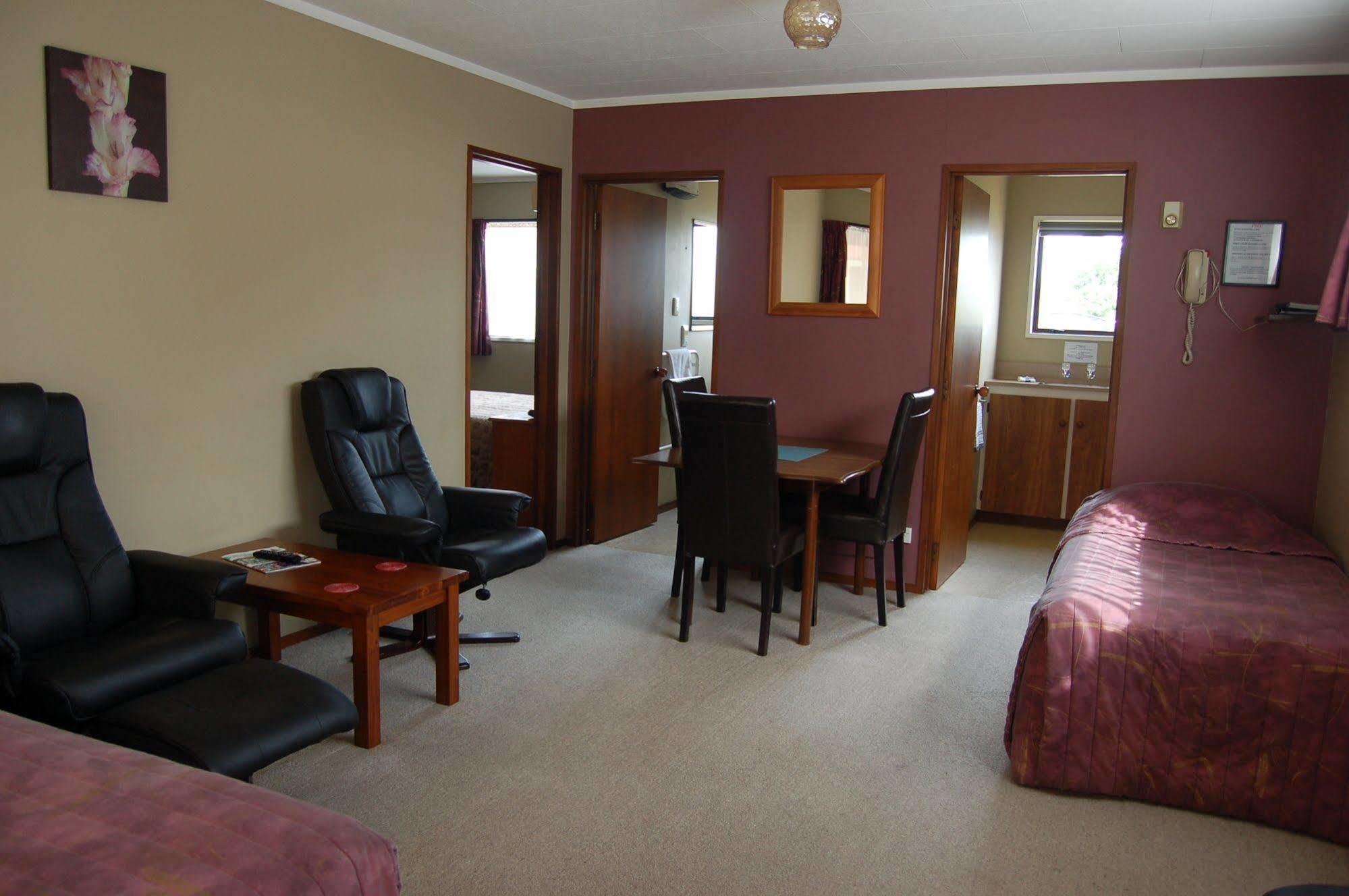 Carisbrook Motel Dunedin Exterior foto